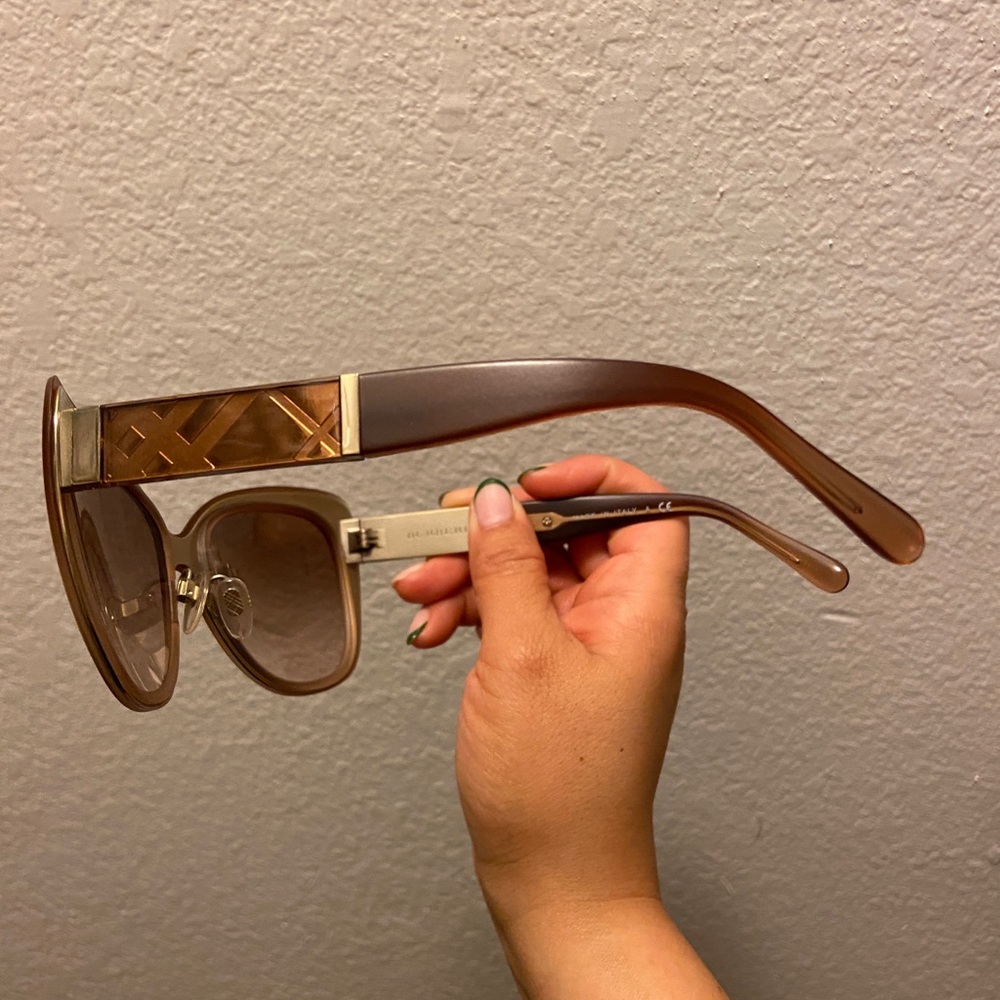 Burberry sunglasses